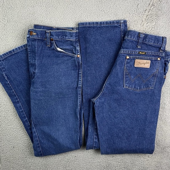 Wrangler Jeans Mens Size 32x34 Blue 936 PWD Cowboy Western Denim 2 Pairs - Picture 1 of 9